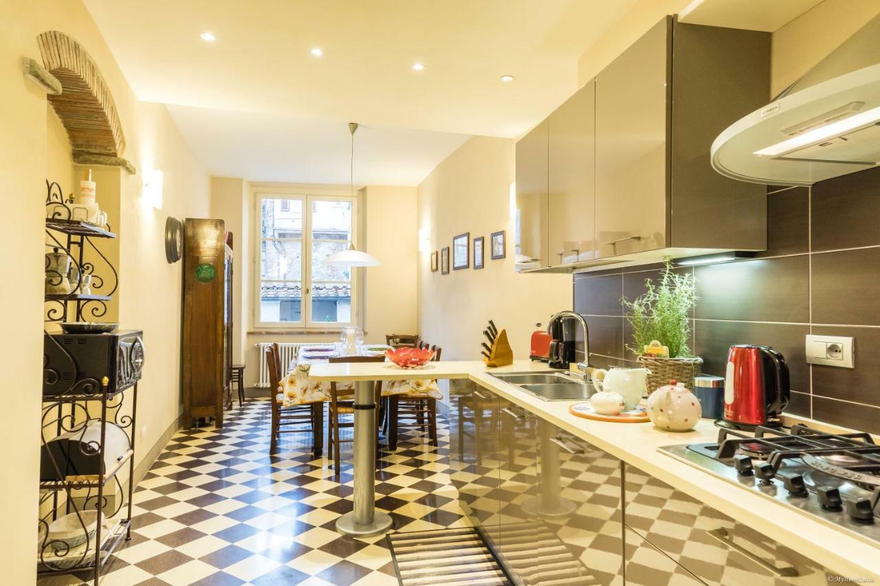 La Delizia Central Apartment ลุคคา ภายนอก รูปภาพ