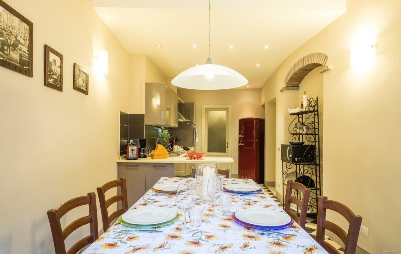 La Delizia Central Apartment ลุคคา ภายนอก รูปภาพ
