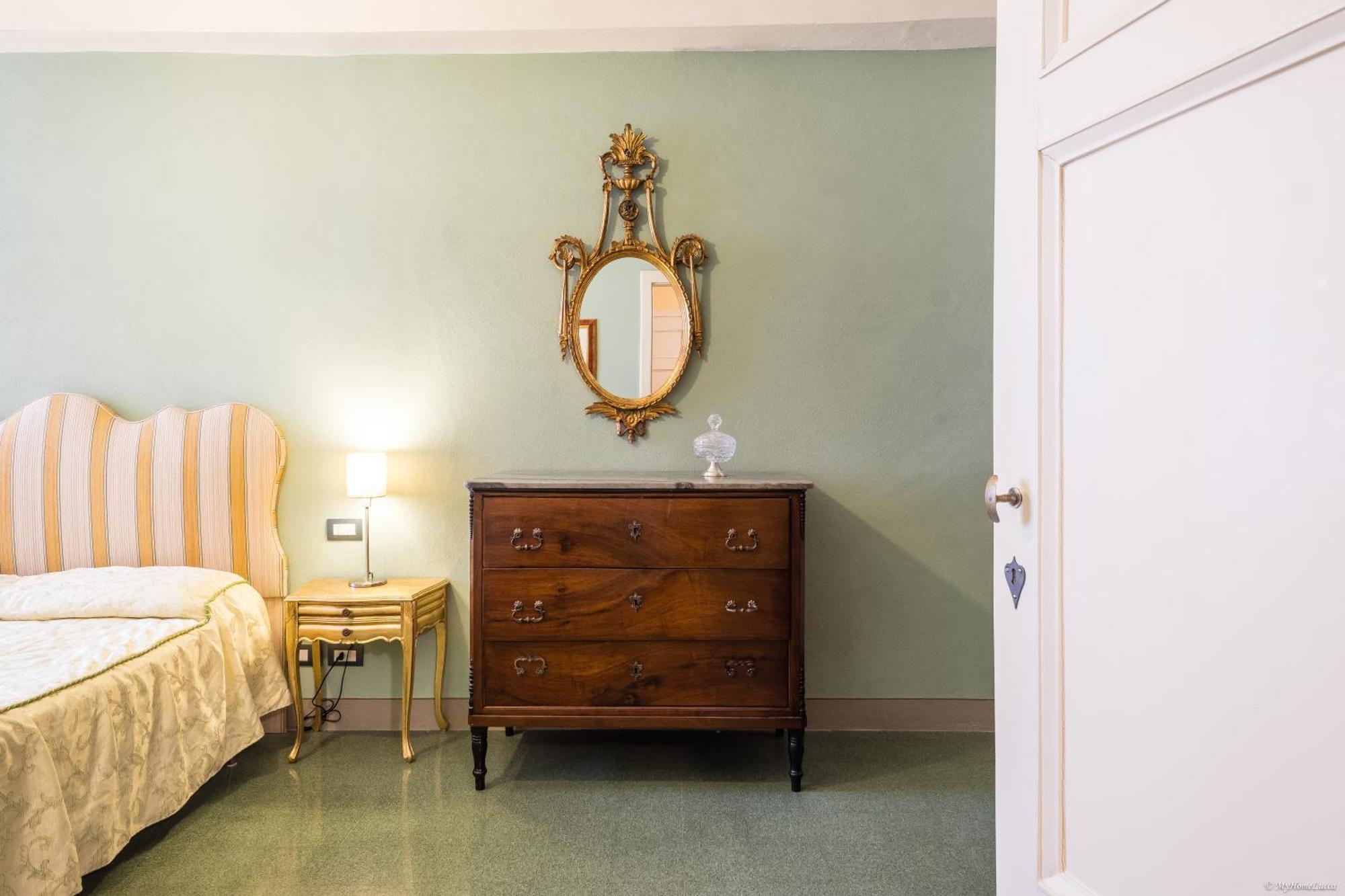La Delizia Central Apartment ลุคคา ภายนอก รูปภาพ
